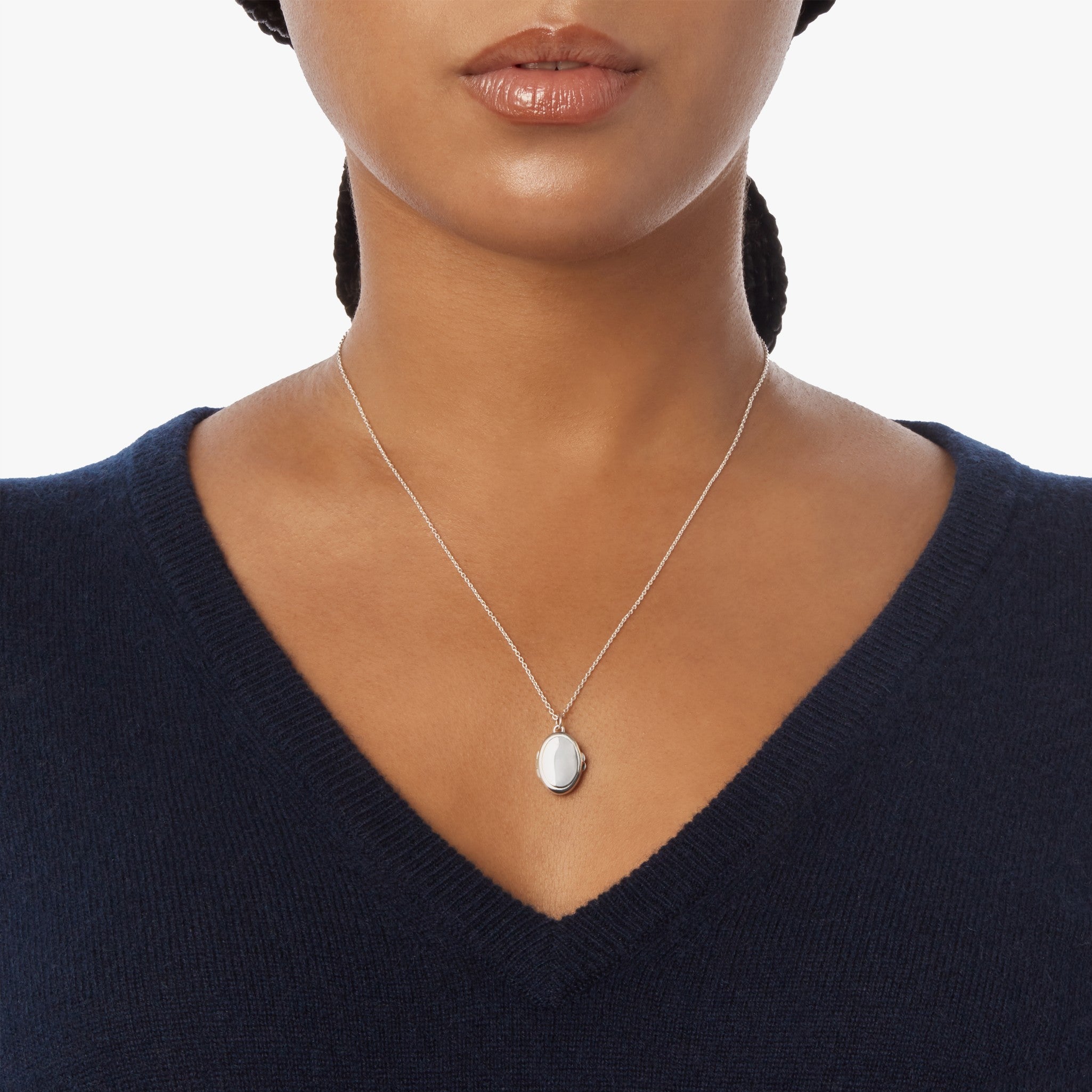 Heirloom Petite Locket Necklace - Sterling Silver - Image 12